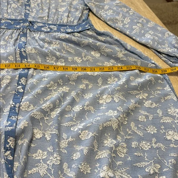 LOFT Blue Dress with White Floral Design-Excellent Condition - Picture 11 of 13